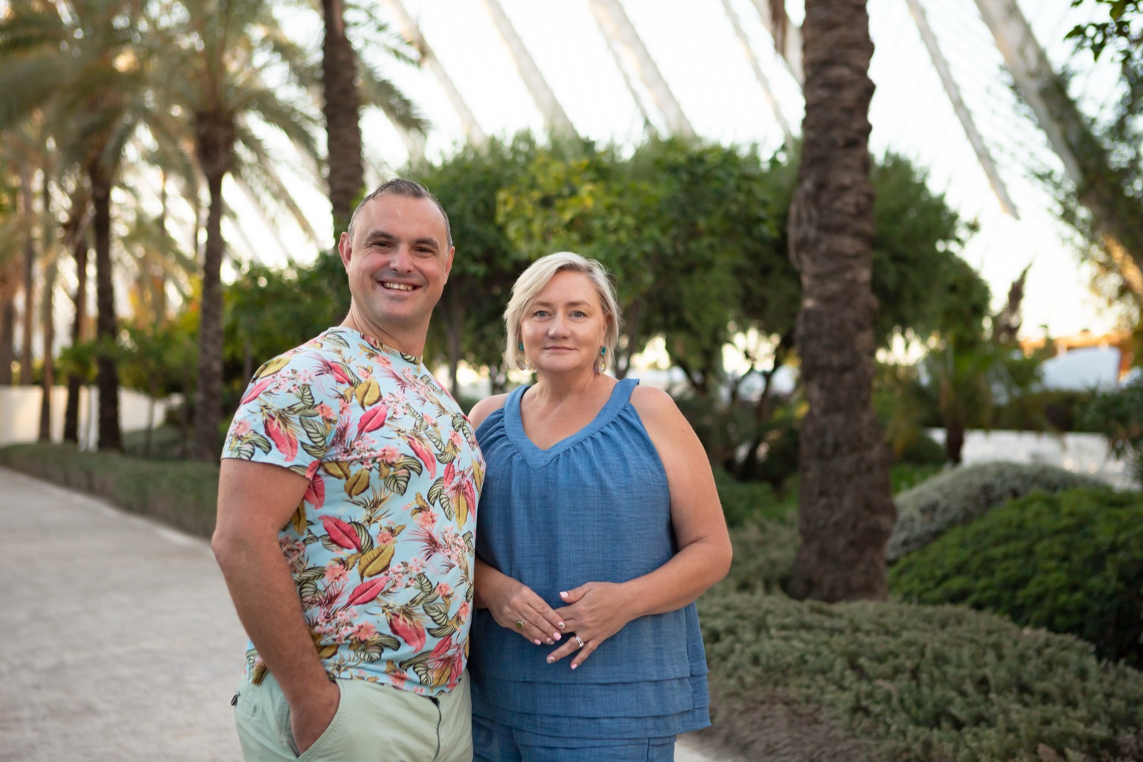 Guy and Tasch Turner under the palms in Valencia